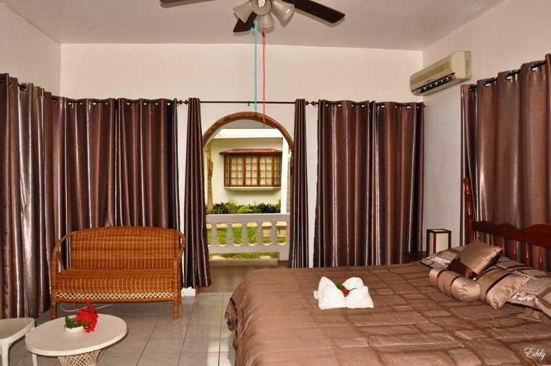 Pure Oasis Resort Negril Ngoại thất bức ảnh